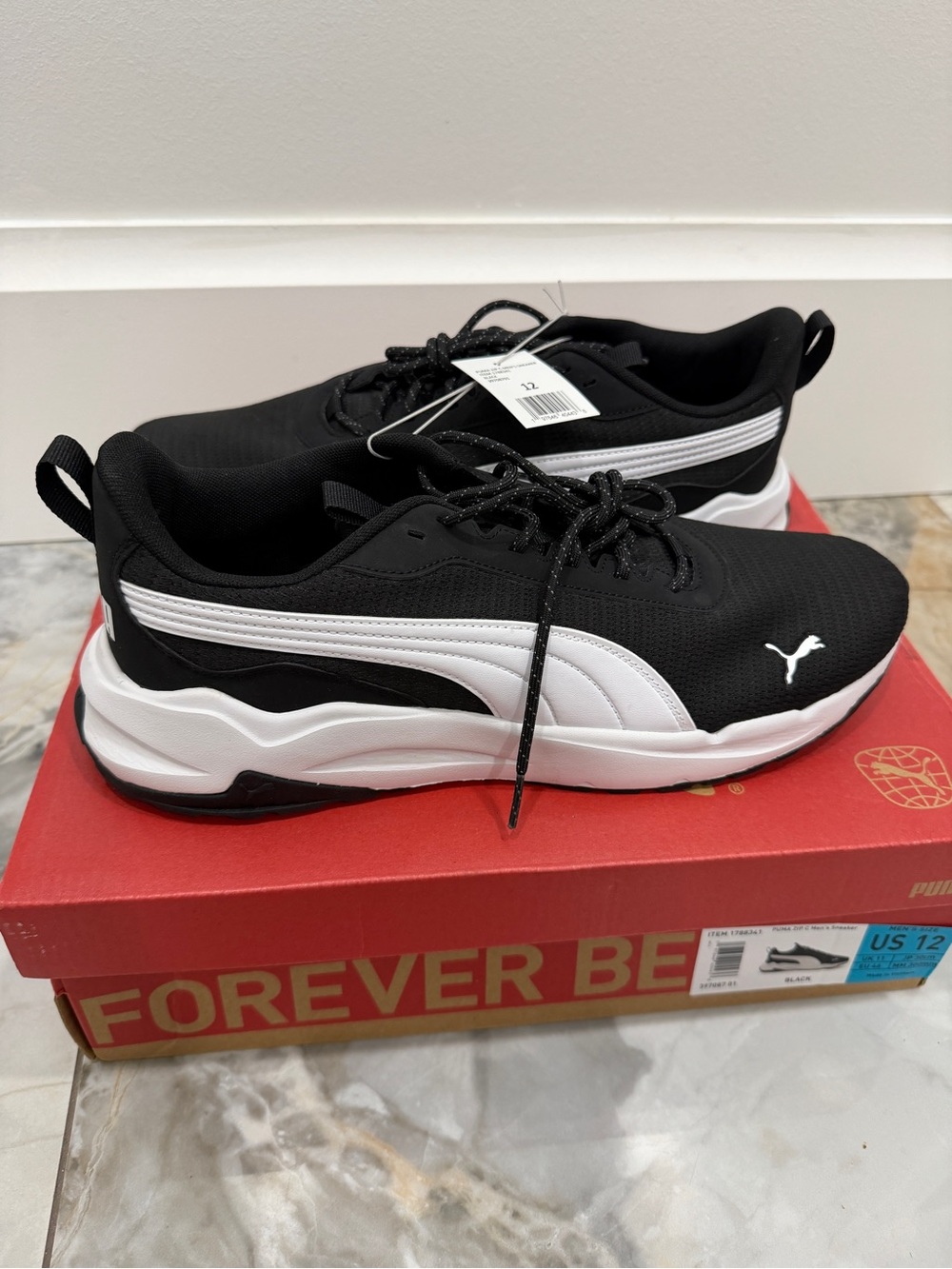 Puma Zip C Men’s Sneakers Shoes Black NWT Size 12